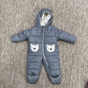 Carter’s snow suit